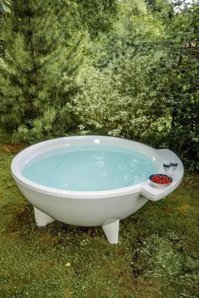 Купель цельная на ножках HomeLake Купель цельная на ножках HomeLake