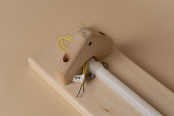 Светильник Woodson Фиджи линия, угловой со светодиодной лентой, Липа (24V)